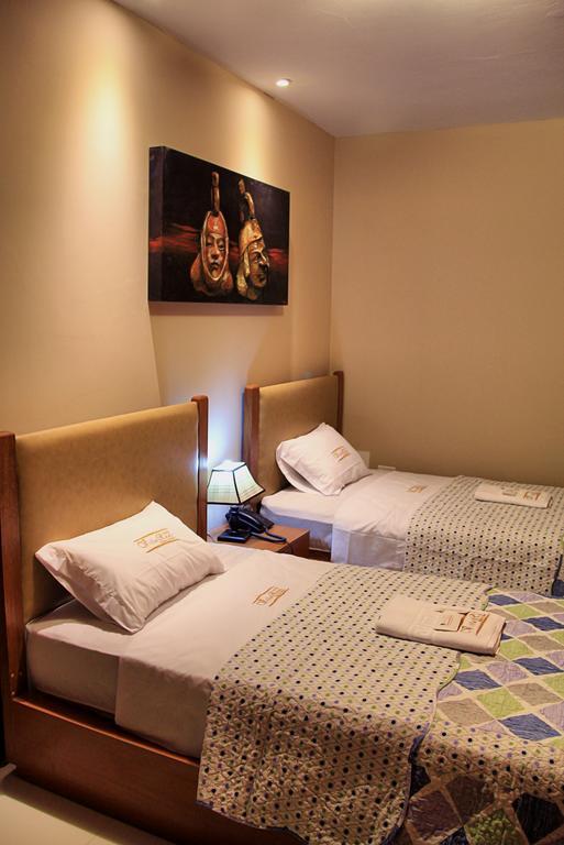 Villa Real Hotel & Suites Τσικλάγιο Δωμάτιο φωτογραφία