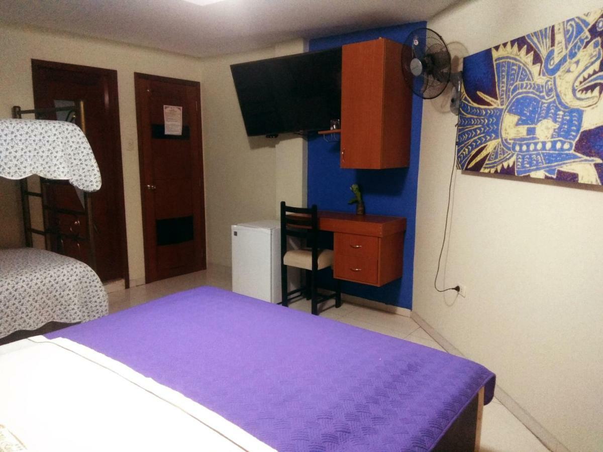 Villa Real Hotel & Suites Τσικλάγιο Δωμάτιο φωτογραφία